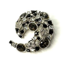 Vintage Silver Tone Rhinestone Brooch Pin Stones Black Smokey Gray Swirl Pattern